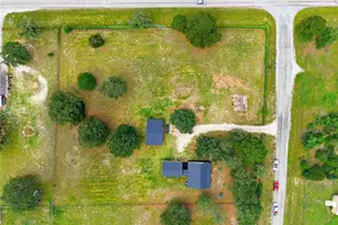 107 Longhorn Dr, Bastrop, TX 78602 - Photo 3