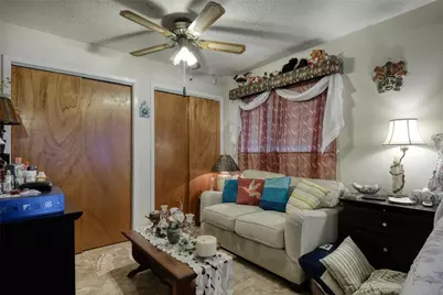 2704 Clarkdale Lane, Austin, TX 78757 - Photo 9