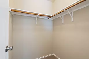 1617 Anise Dr, Austin, TX 78741 - Photo 27