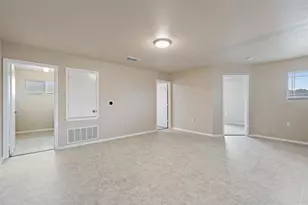 1617 Anise Dr, Austin, TX 78741 - Photo 15