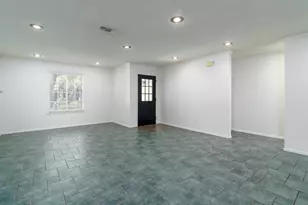 6305 Sanderson Ave, Austin, TX 78749 - Photo 15