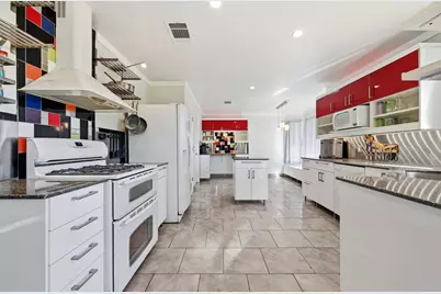 902 Tanglewood Drive, Leander, TX 78641 - Photo 3