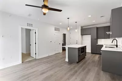 2220 Webberville Road #318, Austin, TX 78702 - Photo 3