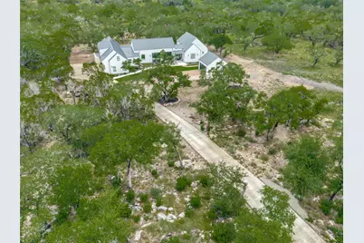 1958 Paradise Parkway, Canyon Lake, TX 78133 - Photo 5