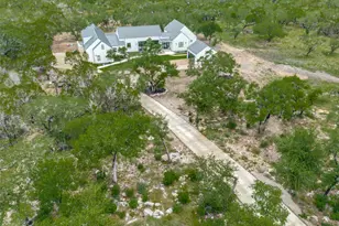 1958 Paradise Pkwy, Canyon Lake, TX 78133 - Photo 5
