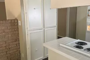 1001 Ridgeline Dr, Round Rock, TX 78664 - Photo 5