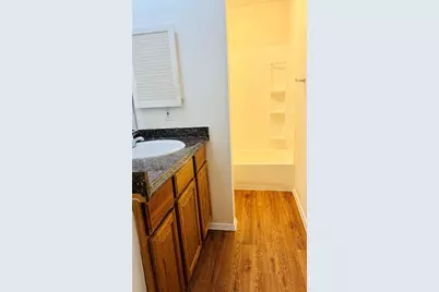 8905 Parkfield Drive #101, Austin, TX 78758 - Photo 7