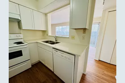 8905 Parkfield Drive #101, Austin, TX 78758 - Photo 3