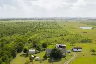 415 Holz Rd, Niederwald, TX 78640 - Photo 3