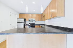 711 W 32nd St, Austin, TX 78705 - Photo 5