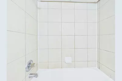 711 W 32nd Street #131, Austin, TX 78705 - Photo 17