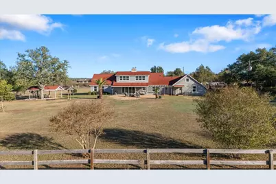 1180 Live Oak Loop, Buda, TX 78610 - Photo 35