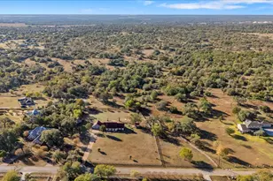 1180 Live Oak Loop, Buda, TX 78610 - Photo 39