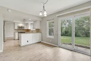 10506 Yucca Dr, Austin, TX 78759 - Photo 9