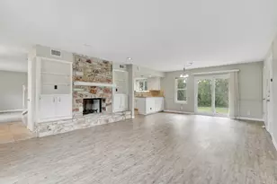 10506 Yucca Dr, Austin, TX 78759 - Photo 5