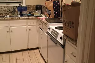 803 E 32nd St, Austin, TX 78705 - Photo 5