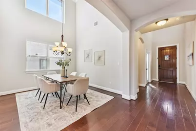 5629 Siragusa Drive, Austin, TX 78738 - Photo 11