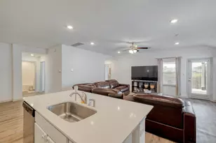102 Johnson Draw Rd, Hutto, TX 78634 - Photo 11