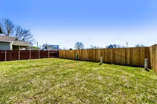 406 E Carrie Manor St, Manor, TX 78653 - Photo 35