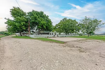 7800 County Road 210, Bertram, TX 78605 - Photo 35