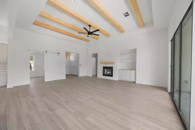 2707 Wilson Avenue, Lago Vista, TX 78645 - Photo 9