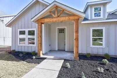 2707 Wilson Avenue, Lago Vista, TX 78645 - Photo 3