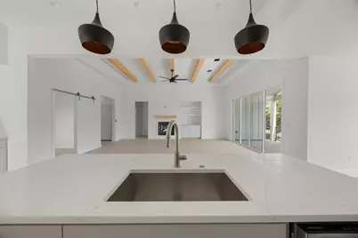 2707 Wilson Avenue, Lago Vista, TX 78645 - Photo 13