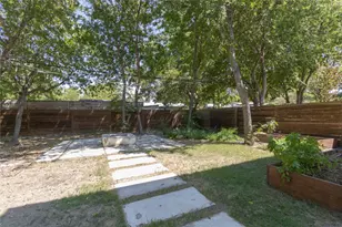 1702 Forest Hill Dr, Austin, TX 78745 - Photo 25
