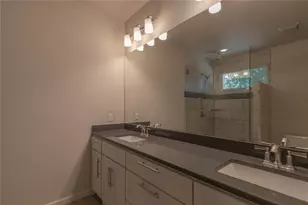 1702 Forest Hill Dr, Austin, TX 78745 - Photo 21