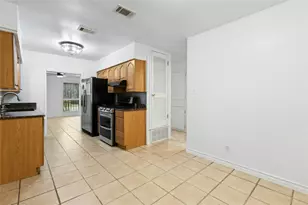 9406 N Creek Dr, Austin, TX 78753 - Photo 9