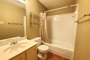 12604 Wittmer Dr, Austin, TX 78729 - Photo 11