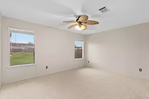 2040 Buckley Ln, Round Rock, TX 78664 - Photo 15