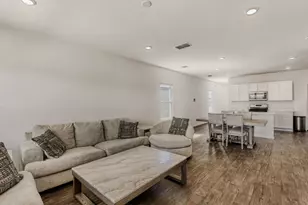 12421 Silversmith Ln, Mustang Ridge, TX 78610 - Photo 7