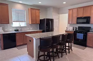 11905 Reindeer Dr, Austin, TX 78754 - Photo 3