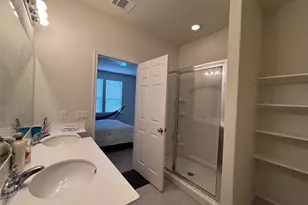 11905 Reindeer Dr, Austin, TX 78754 - Photo 9