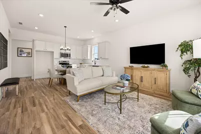 802 S Creek Street #108, Fredericksburg, TX 78624 - Photo 3