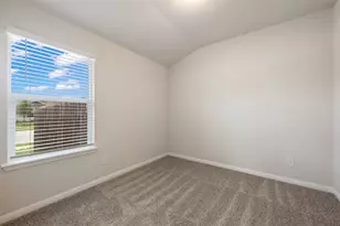 257 Fossil Dr, Kyle, TX 78640 - Photo 9