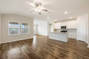 257 Fossil Dr, Kyle, TX 78640 - Photo 17