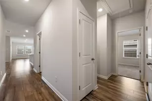 257 Fossil Dr, Kyle, TX 78640 - Photo 13