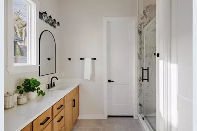 901 Redd Street, Austin, TX 78745 - Photo 11