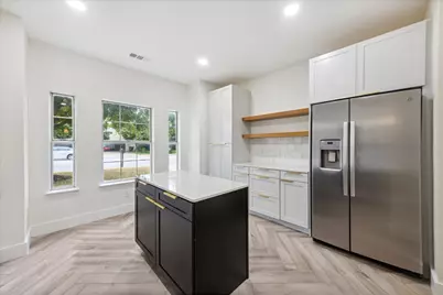 211 N Blue Ridge Parkway, Cedar Park, TX 78613 - Photo 7