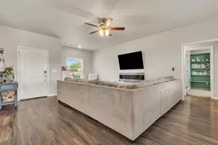 145 Elmer Ave, Burnet, TX 78611 - Photo 5