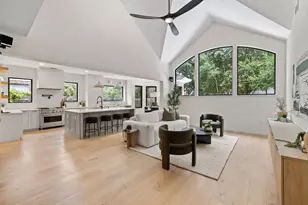 5700 Trelawney Ln, Austin, TX 78739 - Photo 11