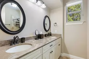 407 Bella Montagna Cir, Lakeway, TX 78734 - Photo 29