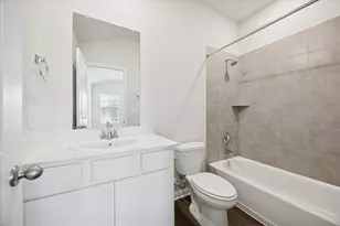 5000 Hazelnut Ln, Del Valle, TX 78617 - Photo 13