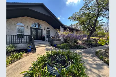 368 Woodlands Drive, Bastrop, TX 78602 - Photo 3