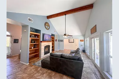 368 Woodlands Drive, Bastrop, TX 78602 - Photo 9