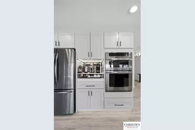 8901 Grandview Drive, Jonestown, TX 78645 - Photo 9