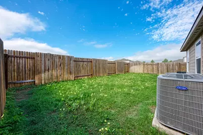 132 Maywood Lane, Jarrell, TX 76537 - Photo 33