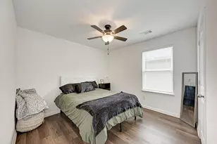 132 Maywood Ln, Jarrell, TX 76537 - Photo 15